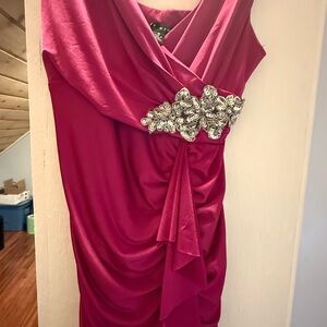 City Studio One-Shoulder Fuchsia Draped Dress with Beaded Waist